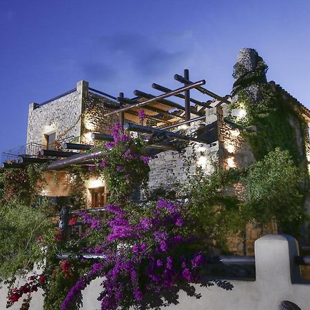 Astrolithos Boutique Hotel โมเน็มวาซี ภายนอก รูปภาพ